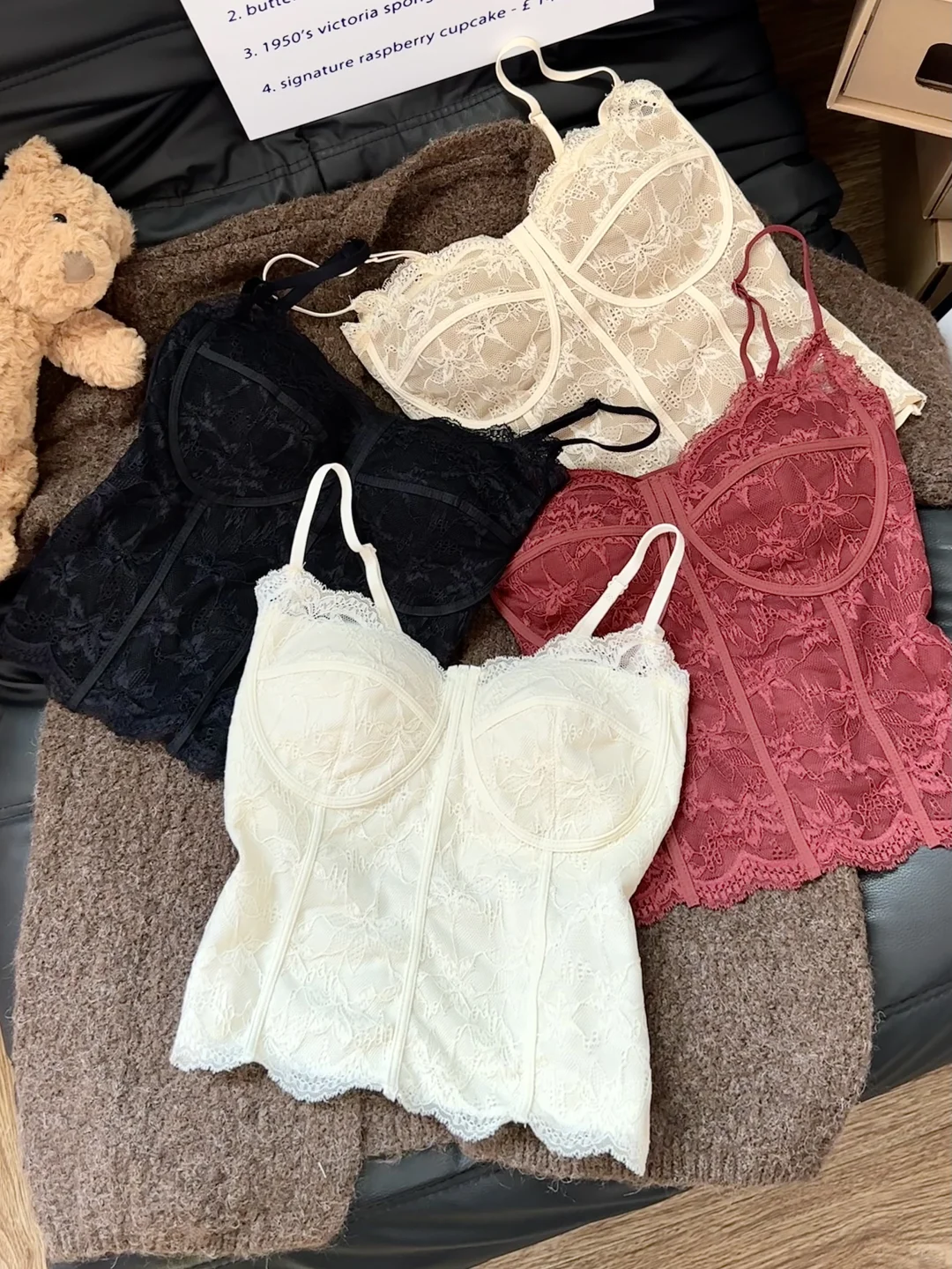 还是太权威了…我的法式鱼骨蕾丝内搭‼️