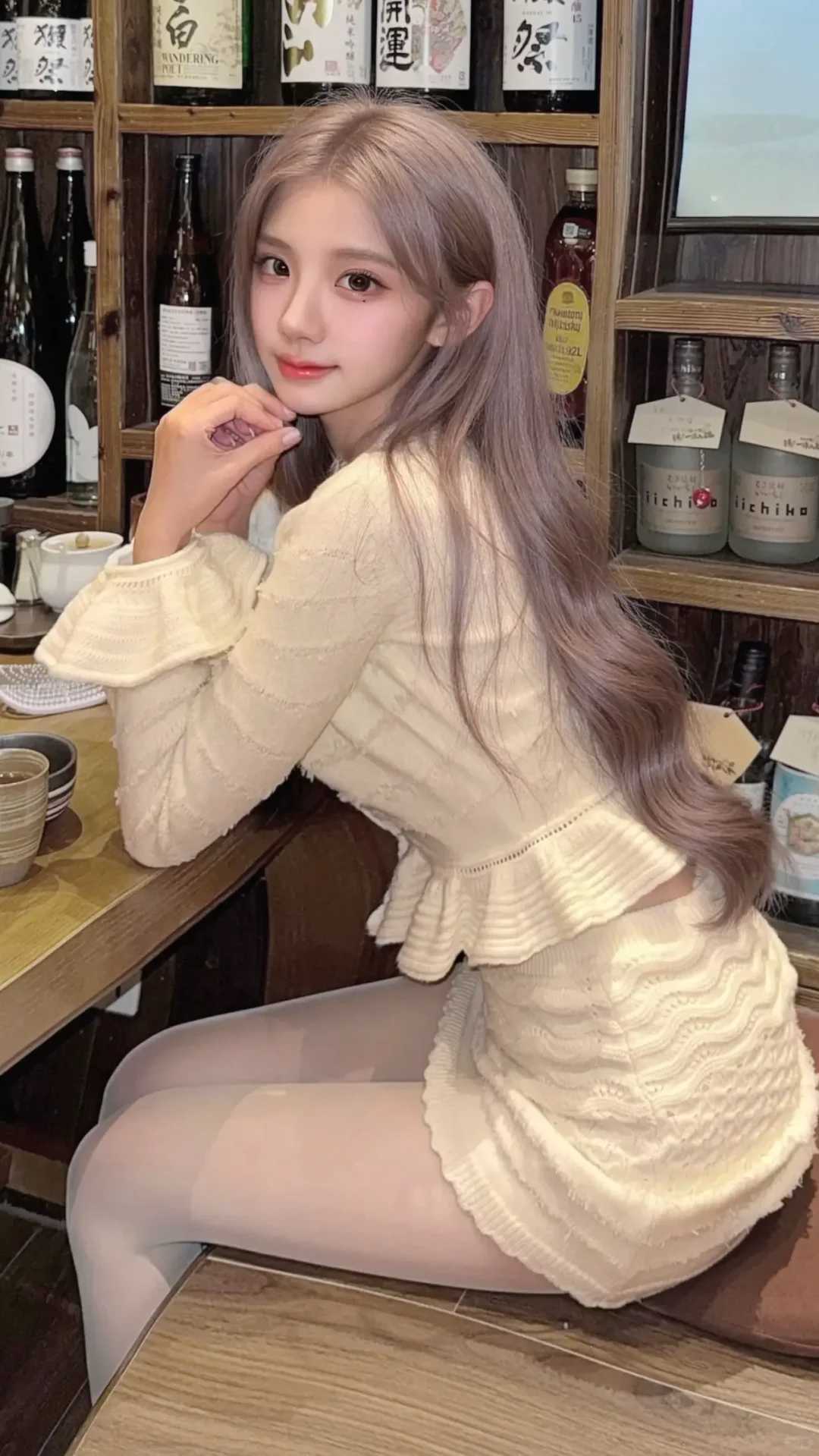 马油白丝」透光暴击！邻家姐姐的发光肌