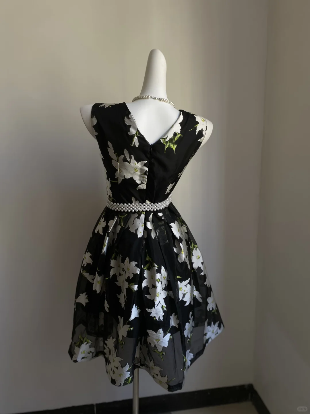 古早 | 暗夜百合