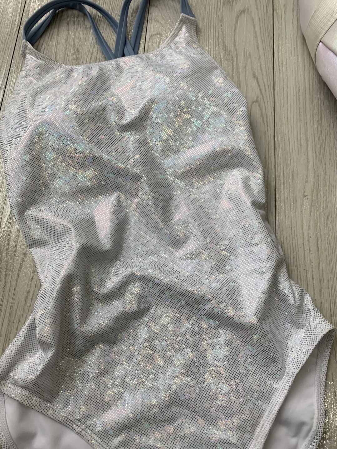 双12买的新泳衣到了