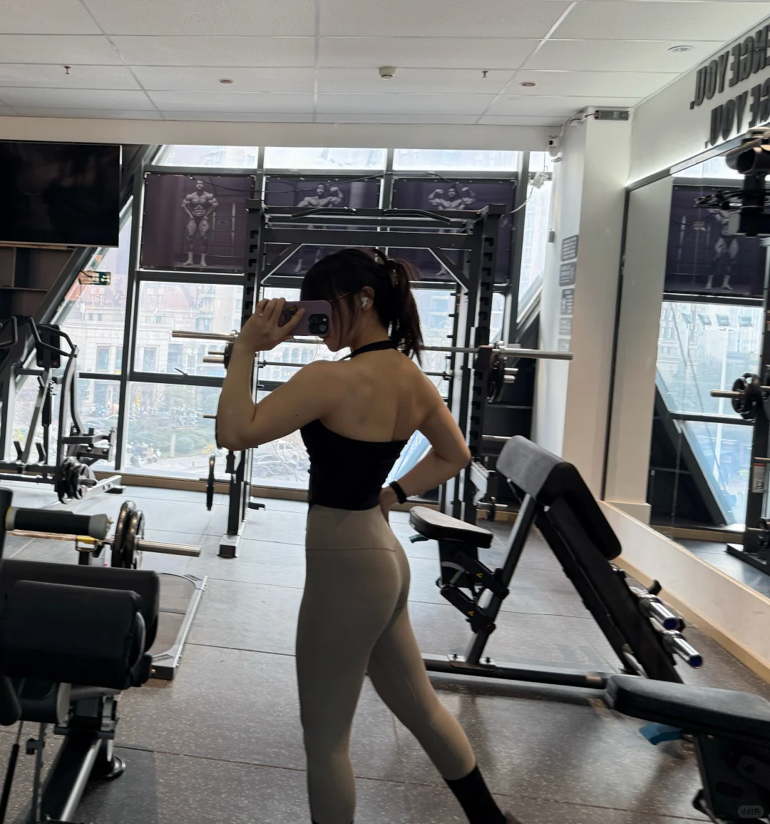 我爱健身，爱到忘我💪