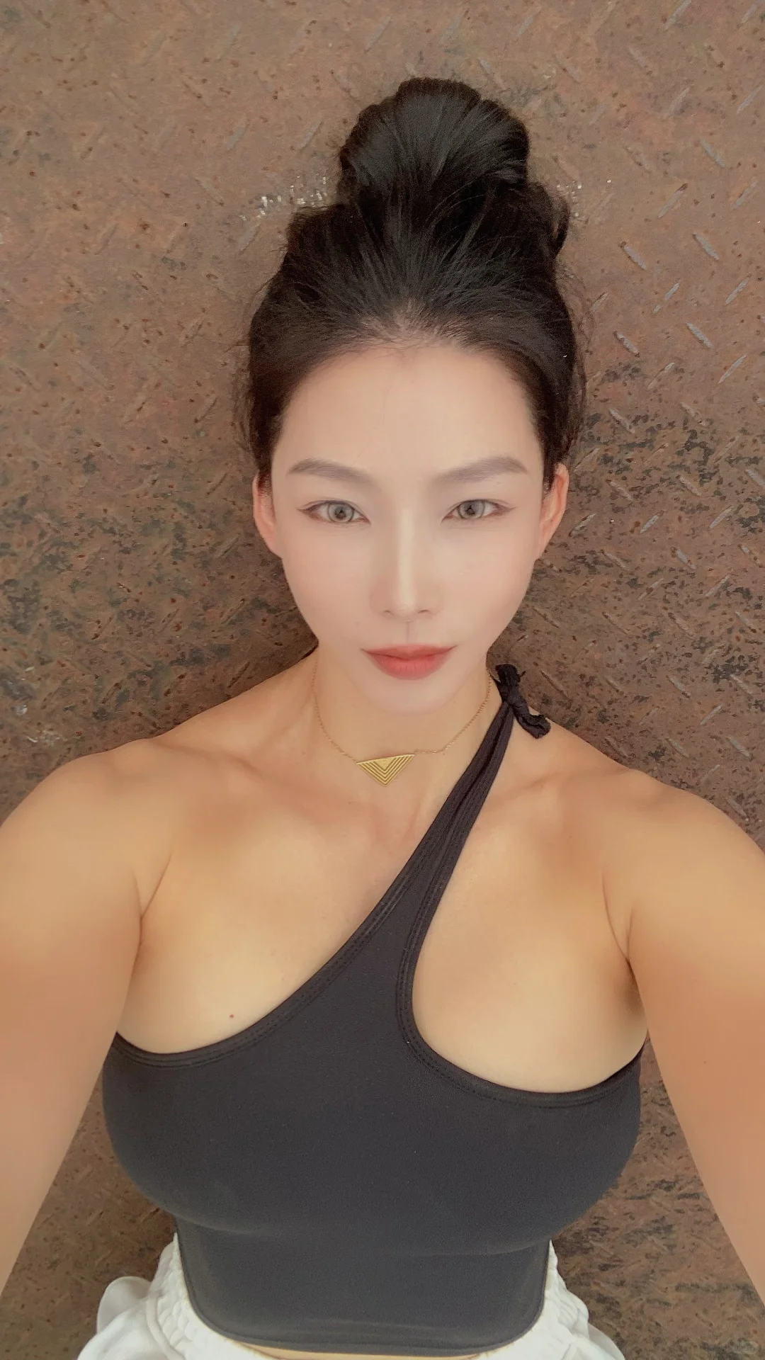 夏天还没结束，肉都掉没了🫤