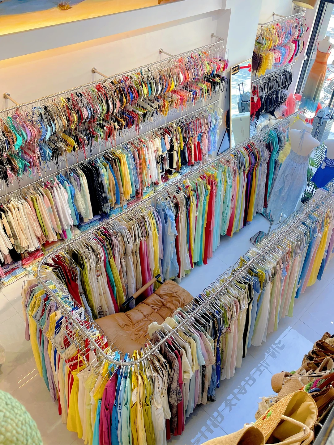 双节冲❗三亚湾挖到宝藏泳装批发仓库❗❗❗