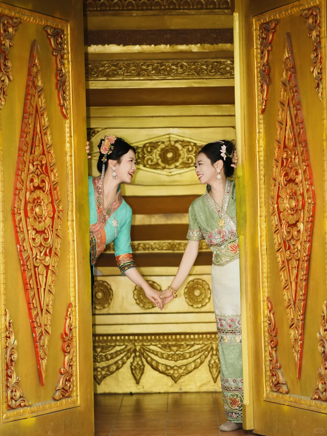 带老妈拍傣族写真！100多花得血赚💸