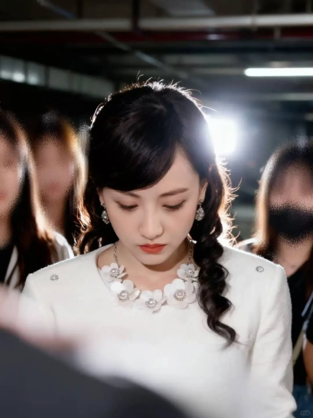 千金女贼杜小寒的原相机美貌！