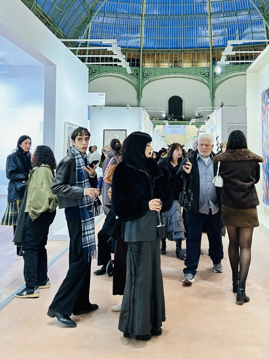 巴黎女人穿搭｜一半经典，一半自我