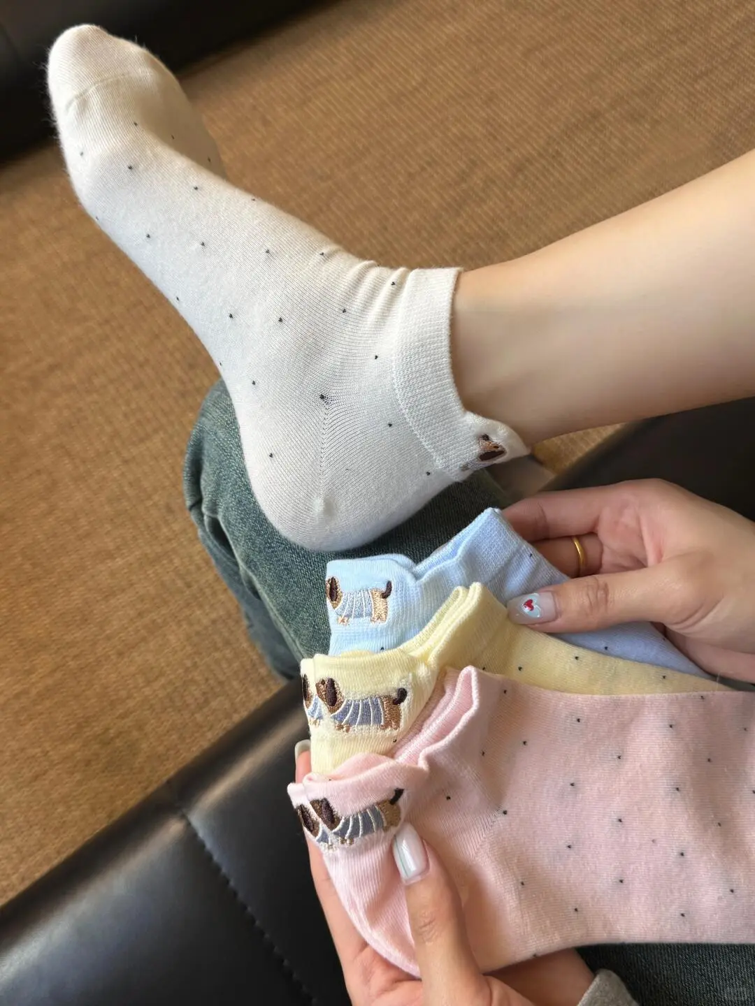 谁懂啊！这双袜子真的好适合日常穿搭