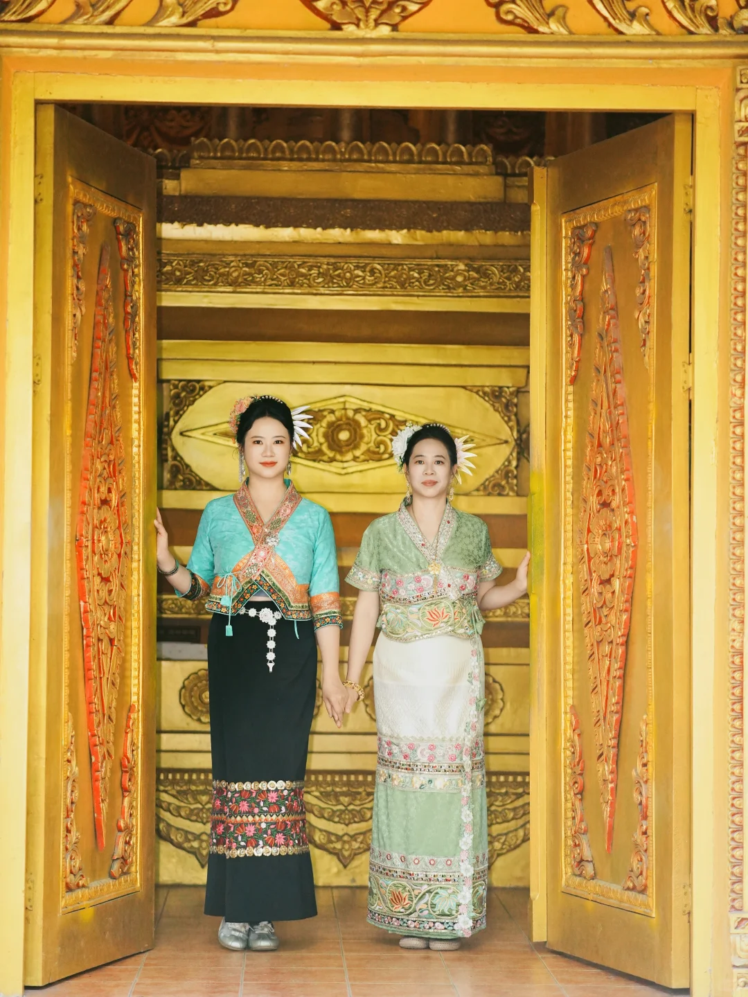 带老妈拍傣族写真！100多花得血赚💸