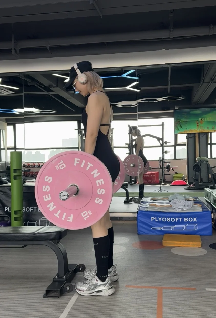 宁波女教练/练臀日、168cm 57kg