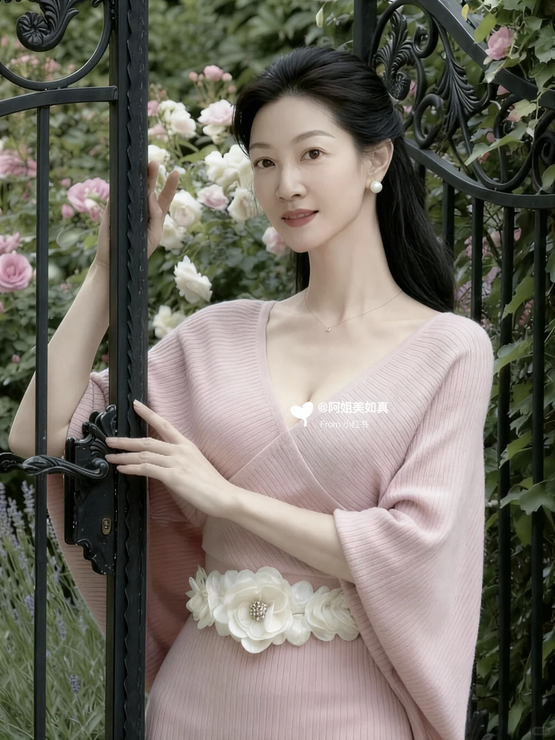 我的秘密花园，粉色连衣裙（2）