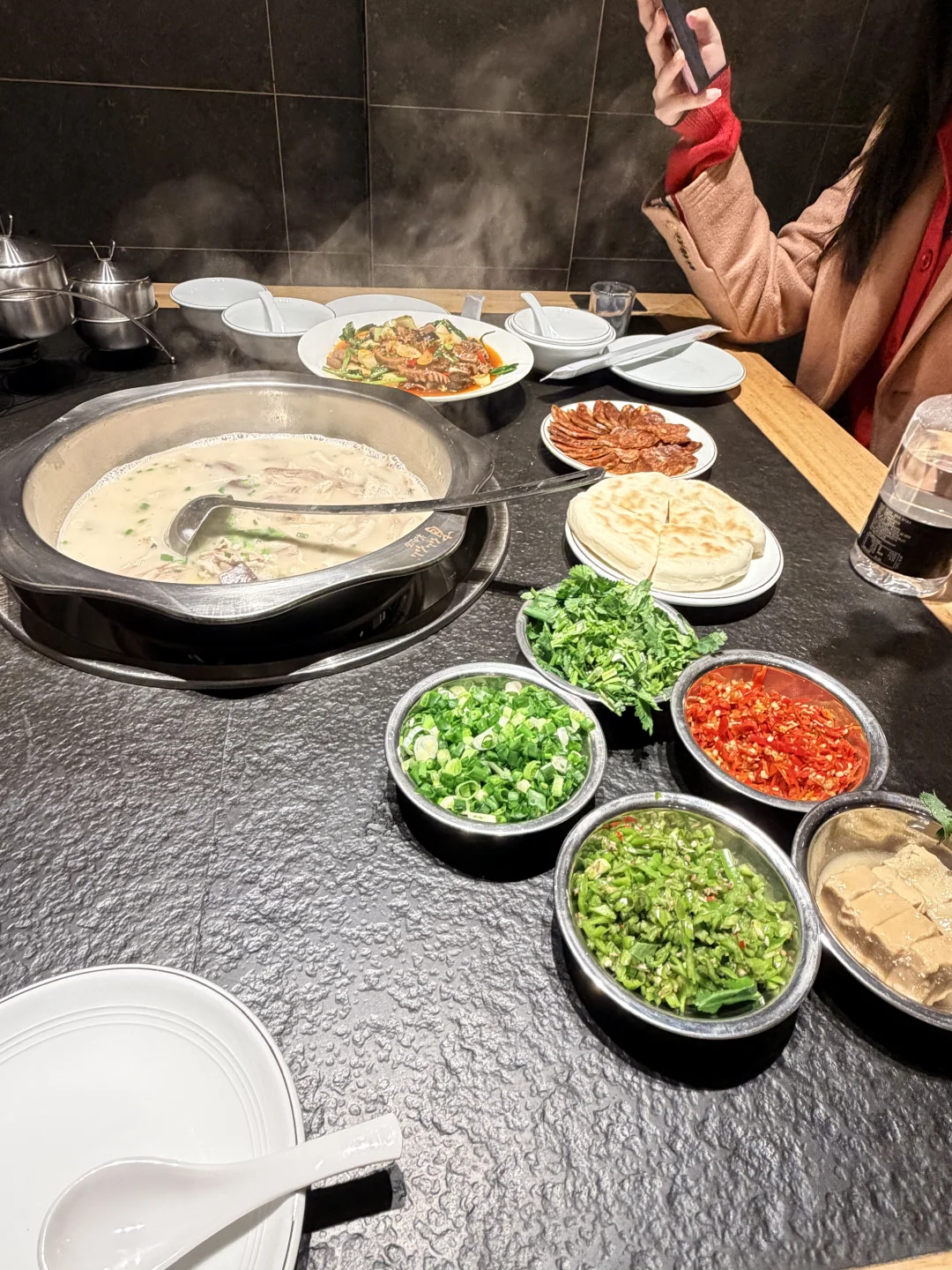 又到了最爱游泳的时间😽