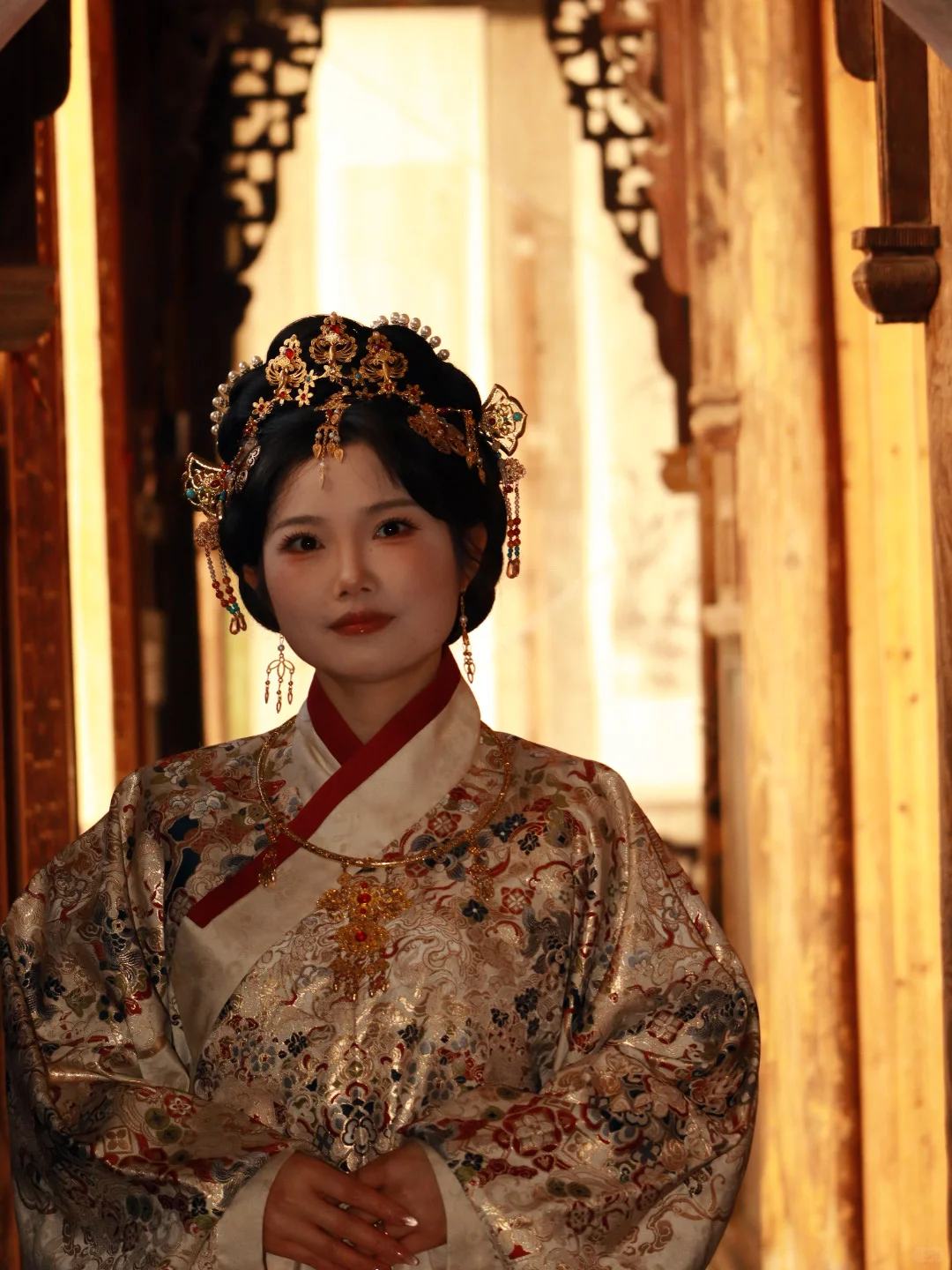 两个古装小姐姐，把我抓到了