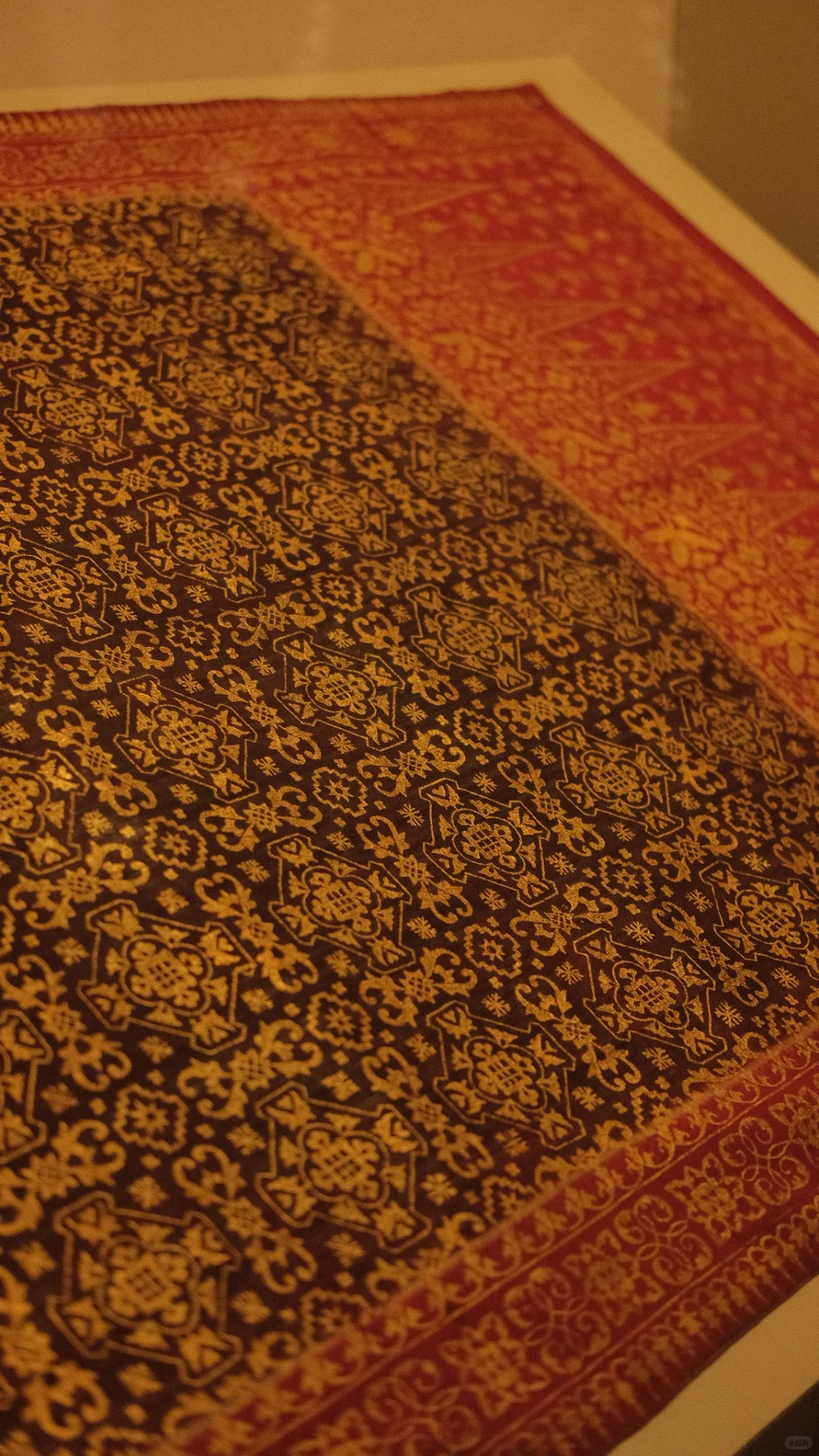 来这里的人都是理直气壮的拜金女！