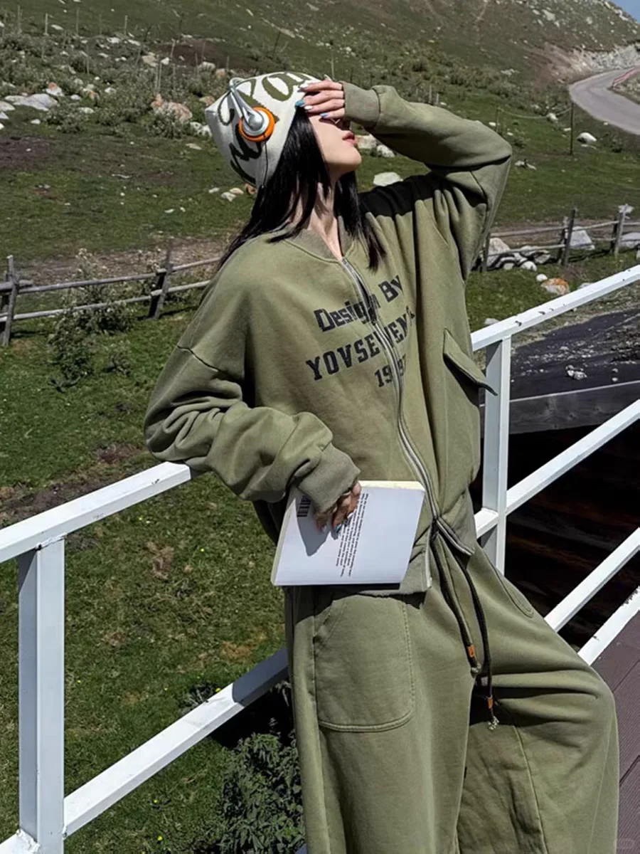 好喜欢这款休闲风套装~