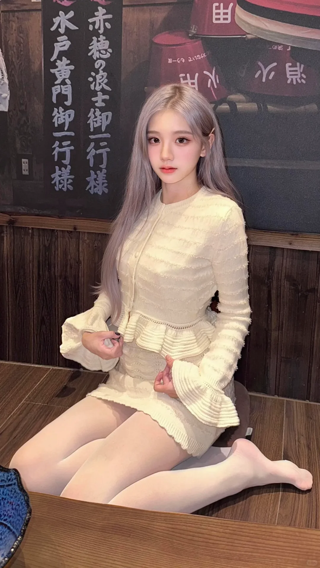 马油白丝」透光暴击！邻家姐姐的发光肌