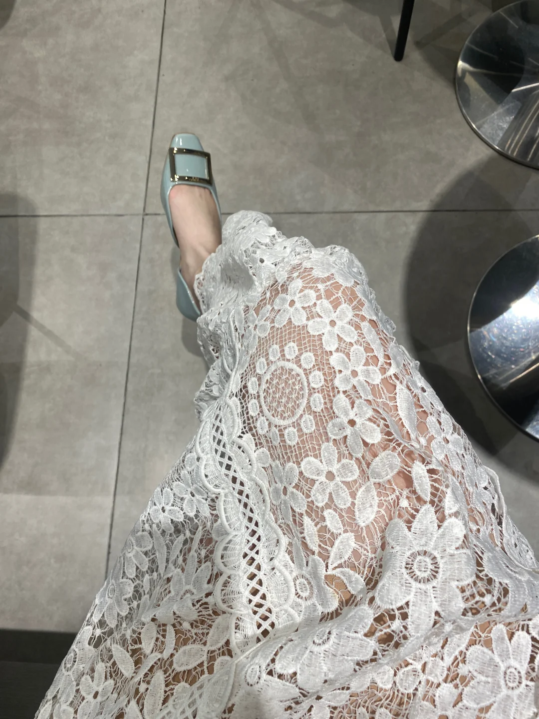 对呀我就是很喜欢香香软软的女孩子🥺