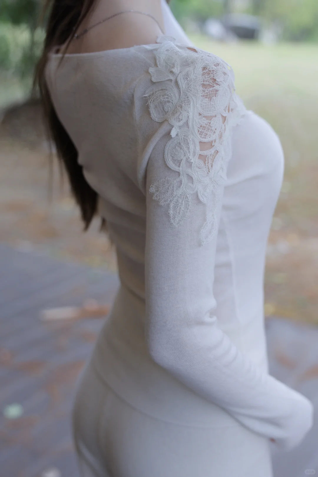 1w+人看过的ES蕾丝之王羊毛打底现现来啦~