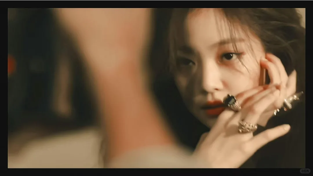 一些妮的平板壁纸