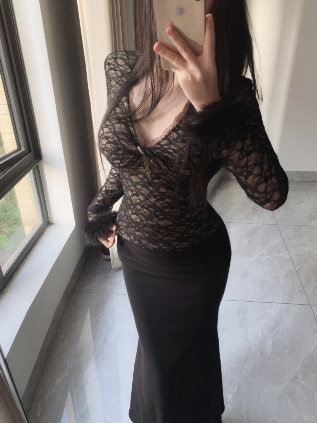 老婆mon 你们蹲的气质女人蕾丝上衣来也!!!