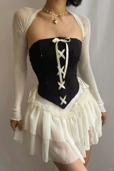 审美积累｜胸衣的多样化