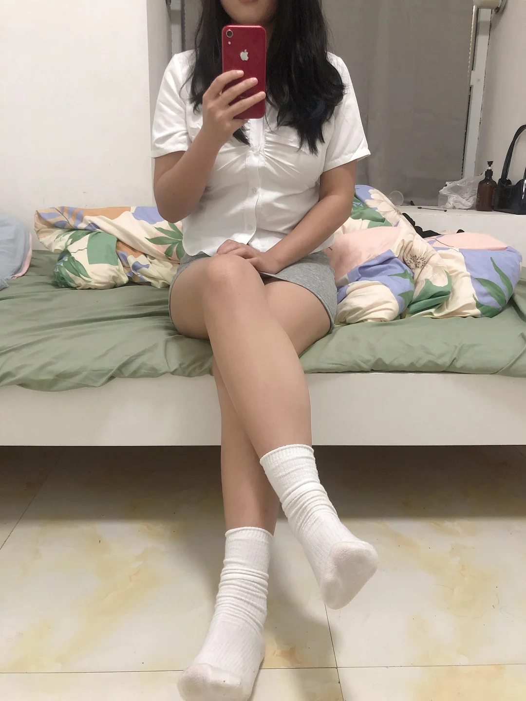 灰色真的很显白