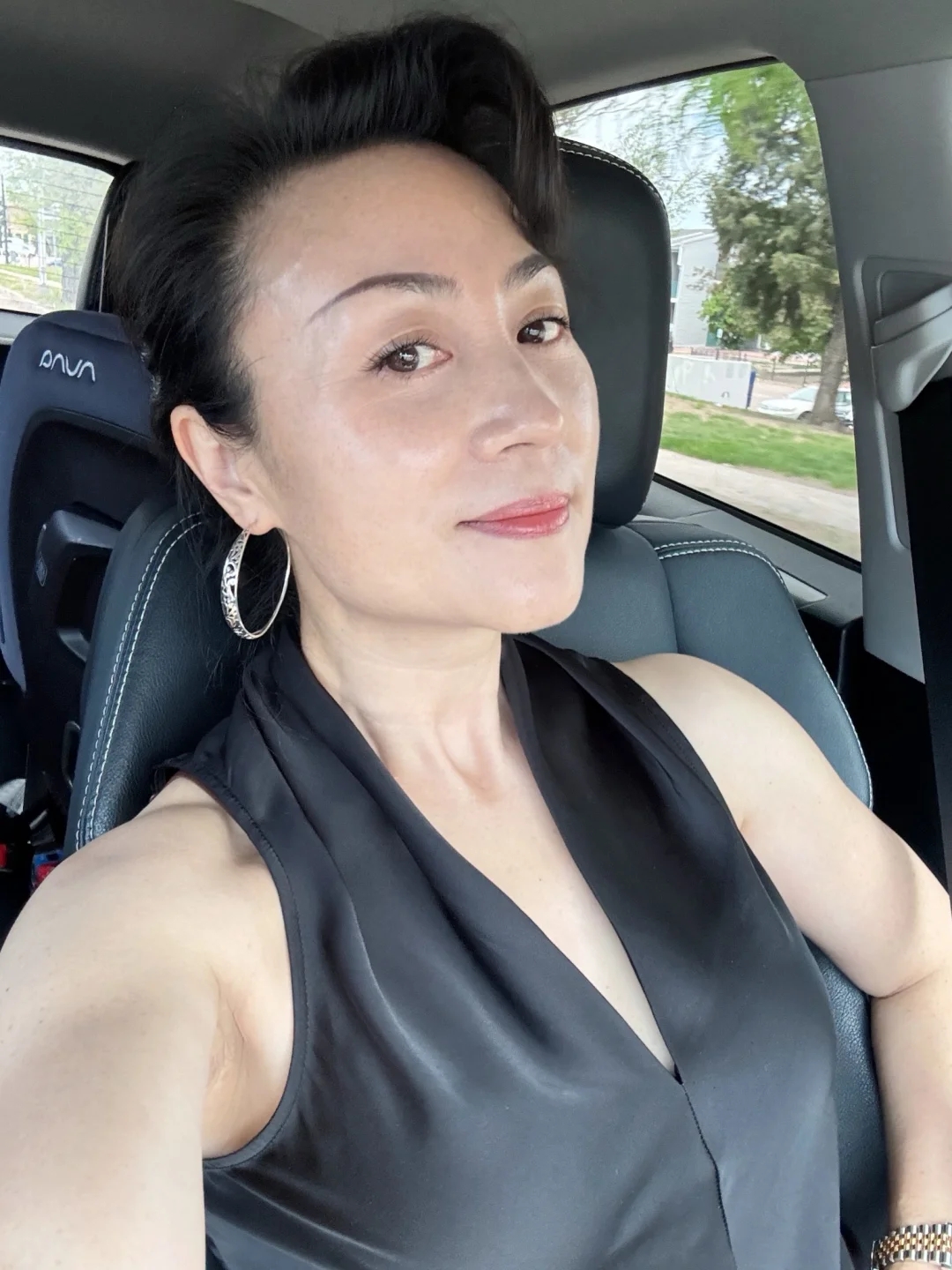 71年的姐姐看上去状态怎么样