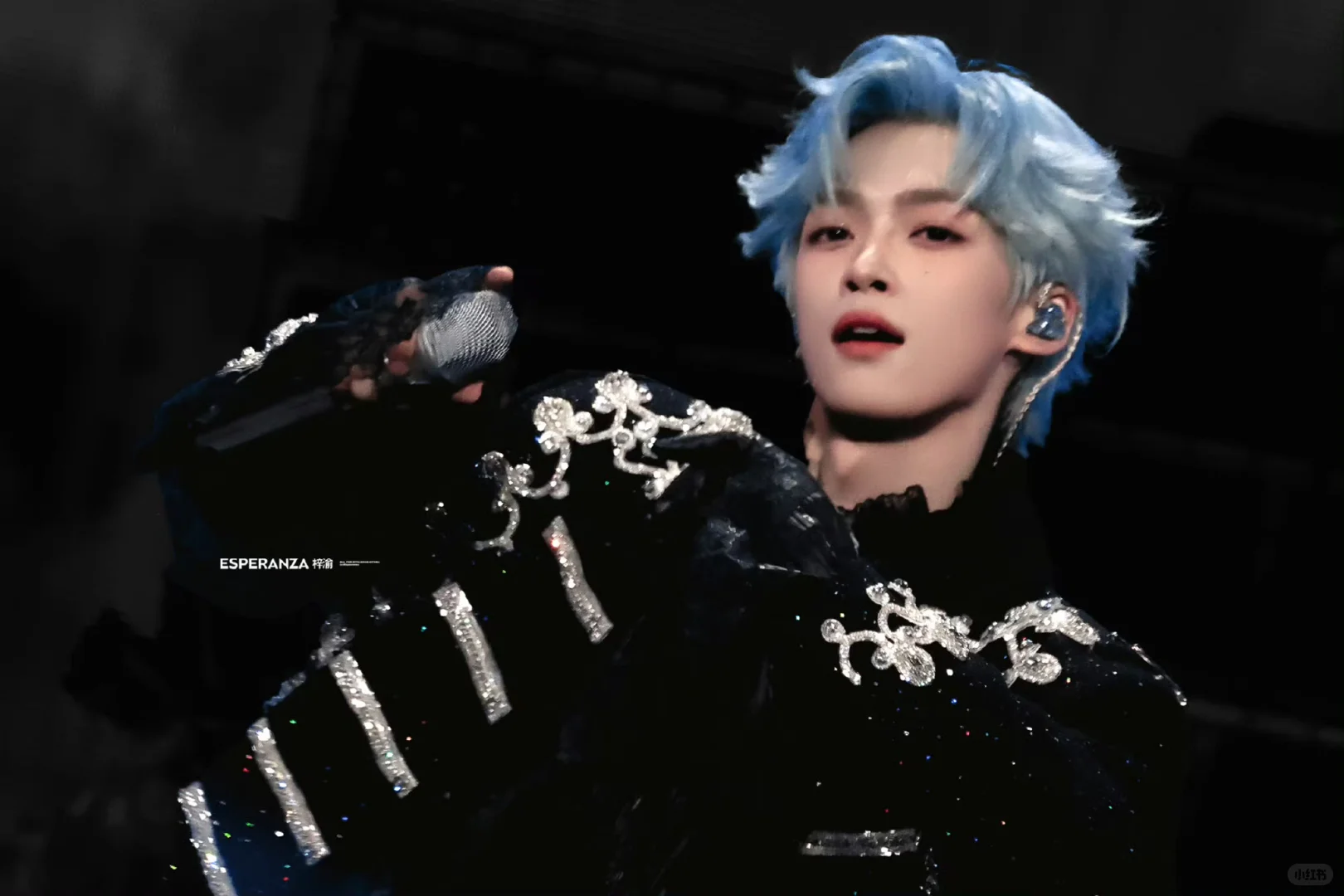 要横屏壁纸的YUNI们看过来