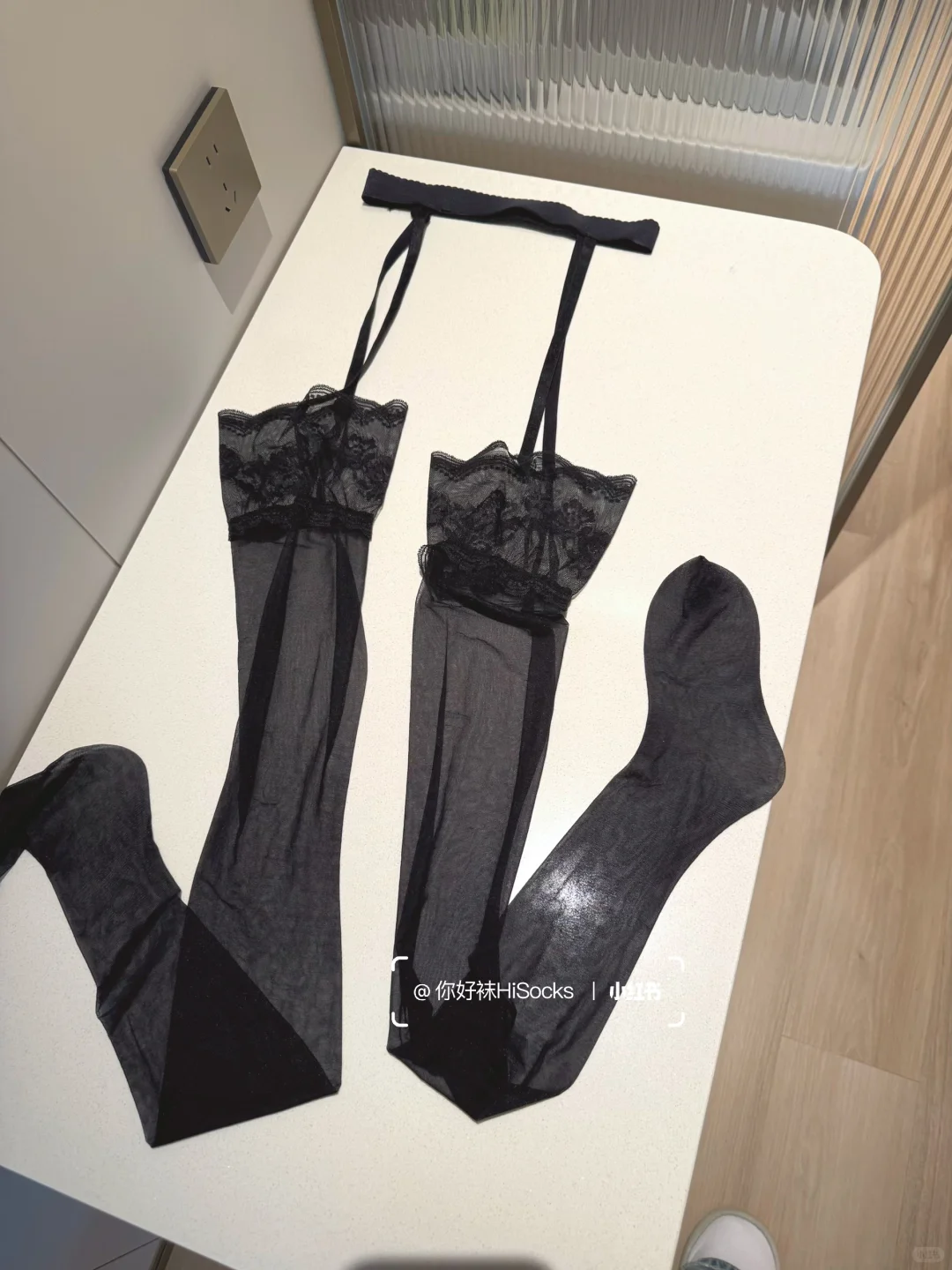 黑色蕾丝吊带袜｜专为约会谱写的暗夜诗篇