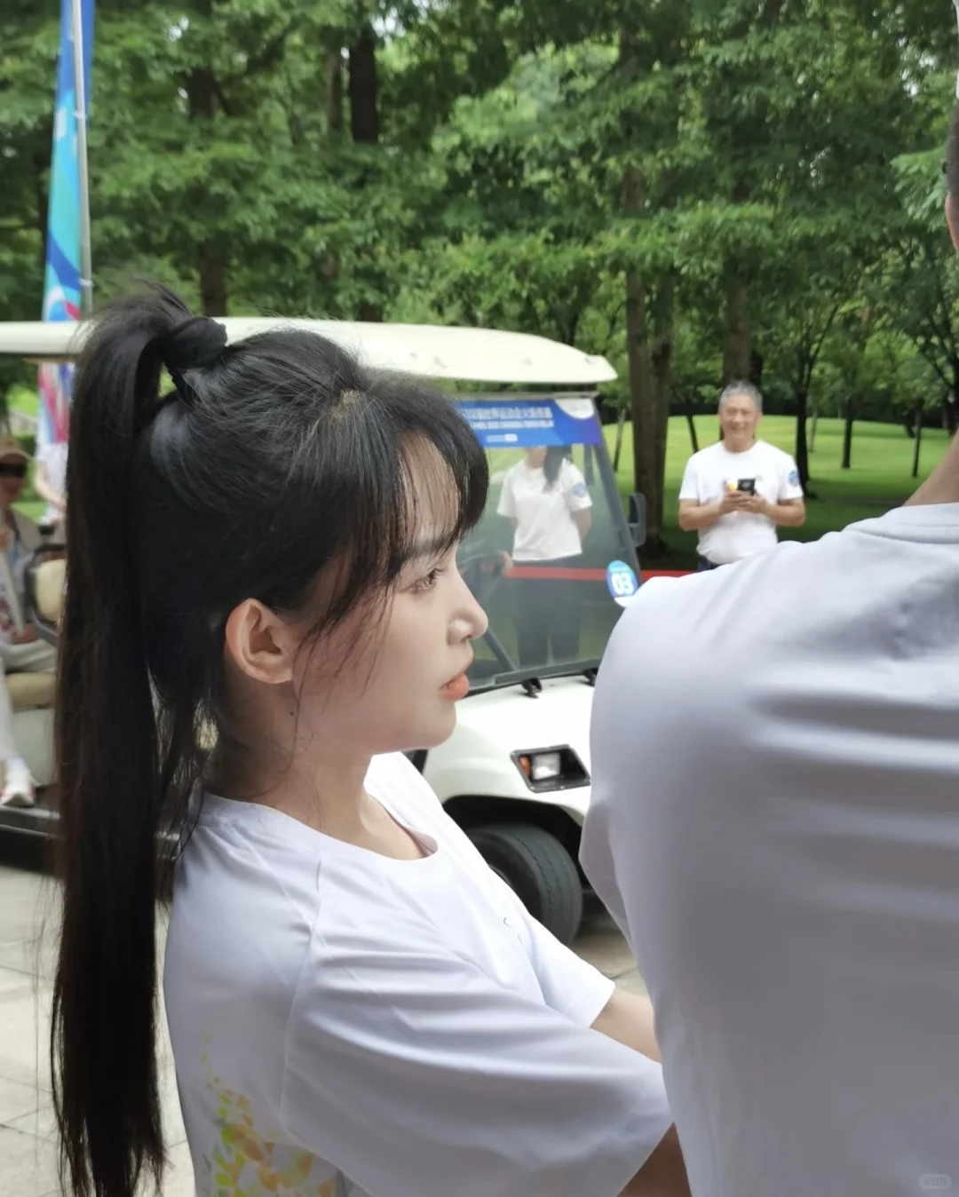 存一波李子柒的美照～