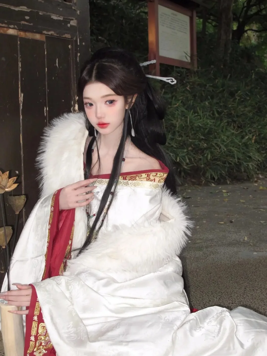 开封白月光妆造📷是你心中的清冷风写真嘛