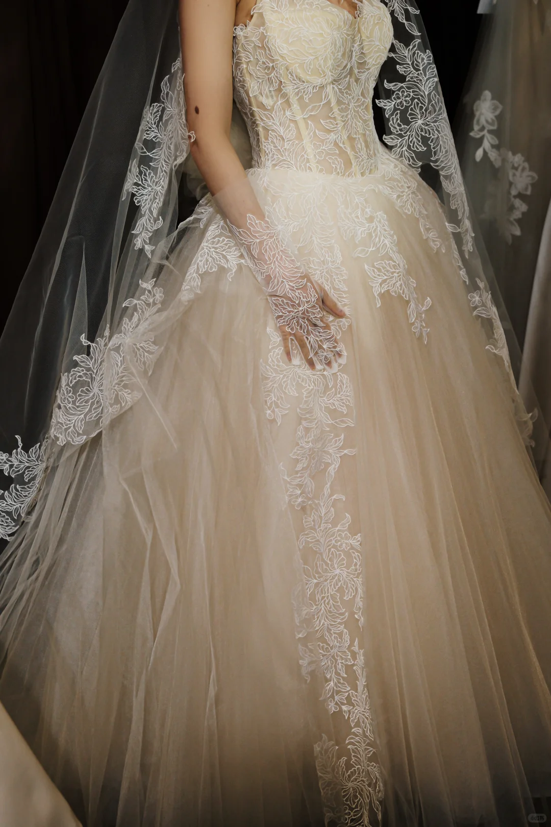 𝐋𝐈𝐍 𝐒𝐎𝐍𝐆 温柔复古蕾丝~