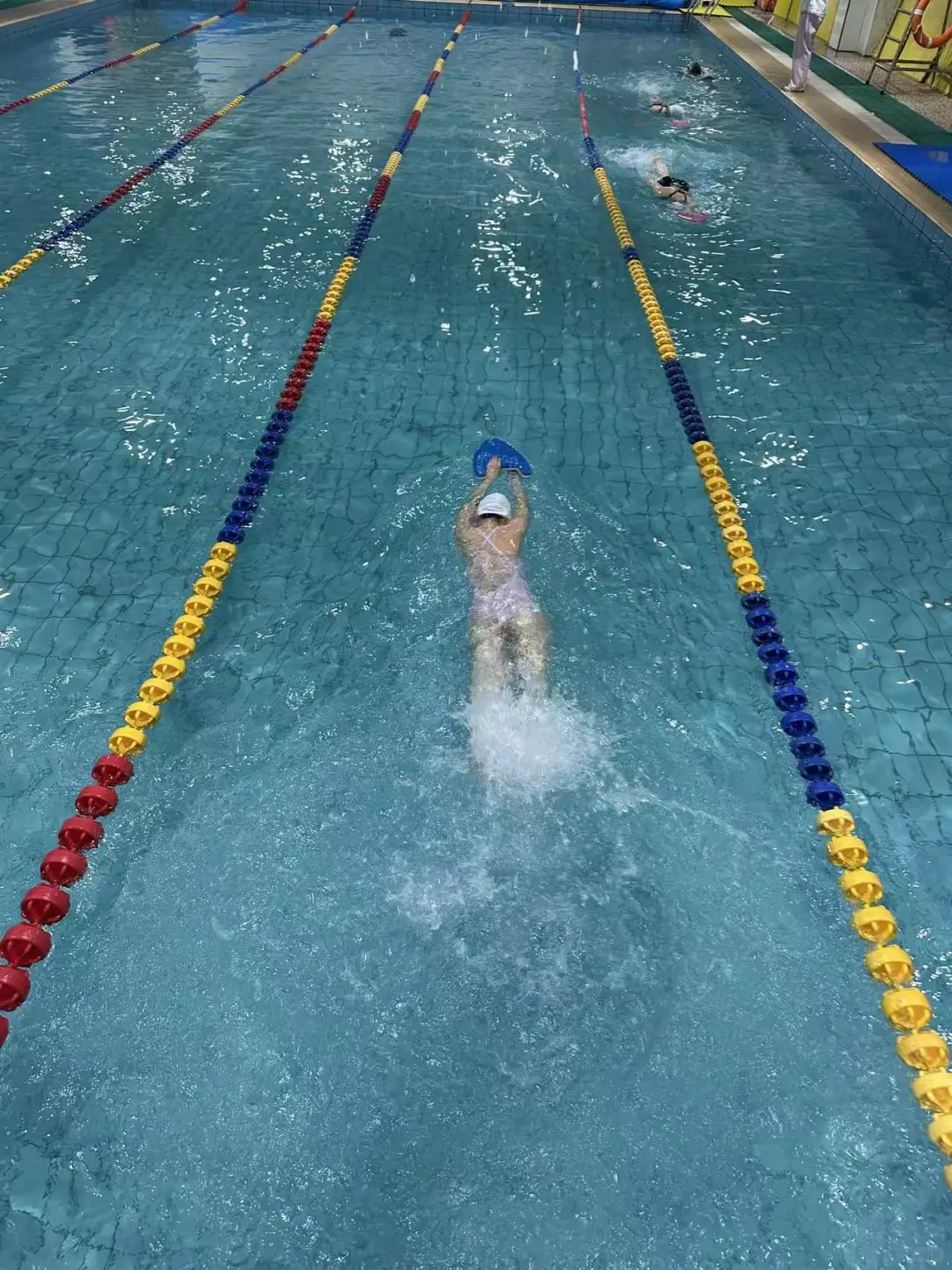 599拿下南稍门十节游泳课 女教练耐心到爆