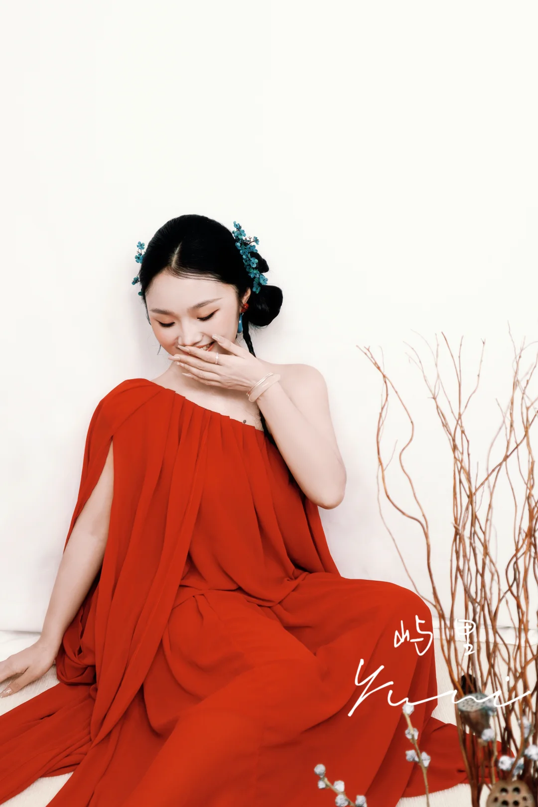 今日客片｜红蓝撞色中式写真🔴🔵