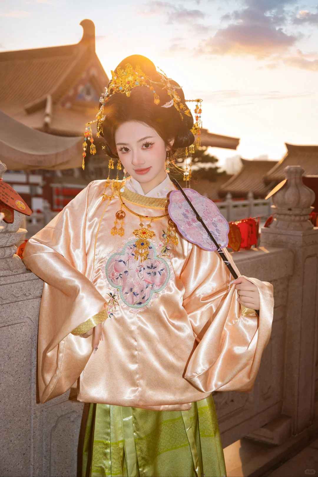 宝莲寺拍大明贵女🔥华服配古寺美到开挂❗