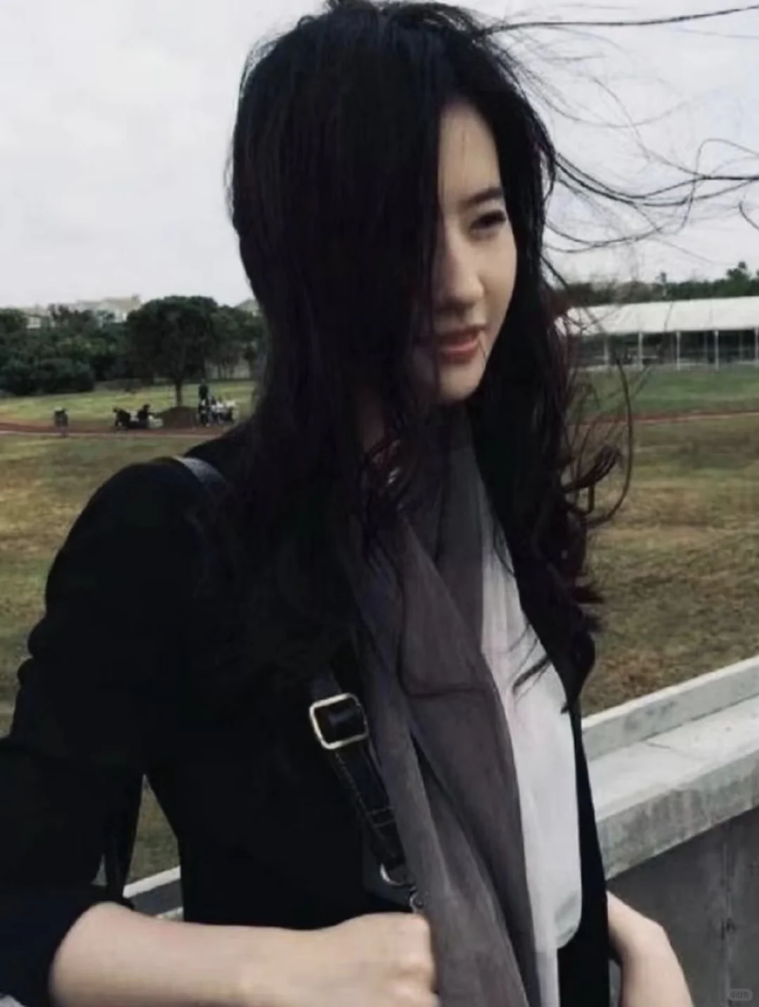 刘亦菲怎么能美成这样