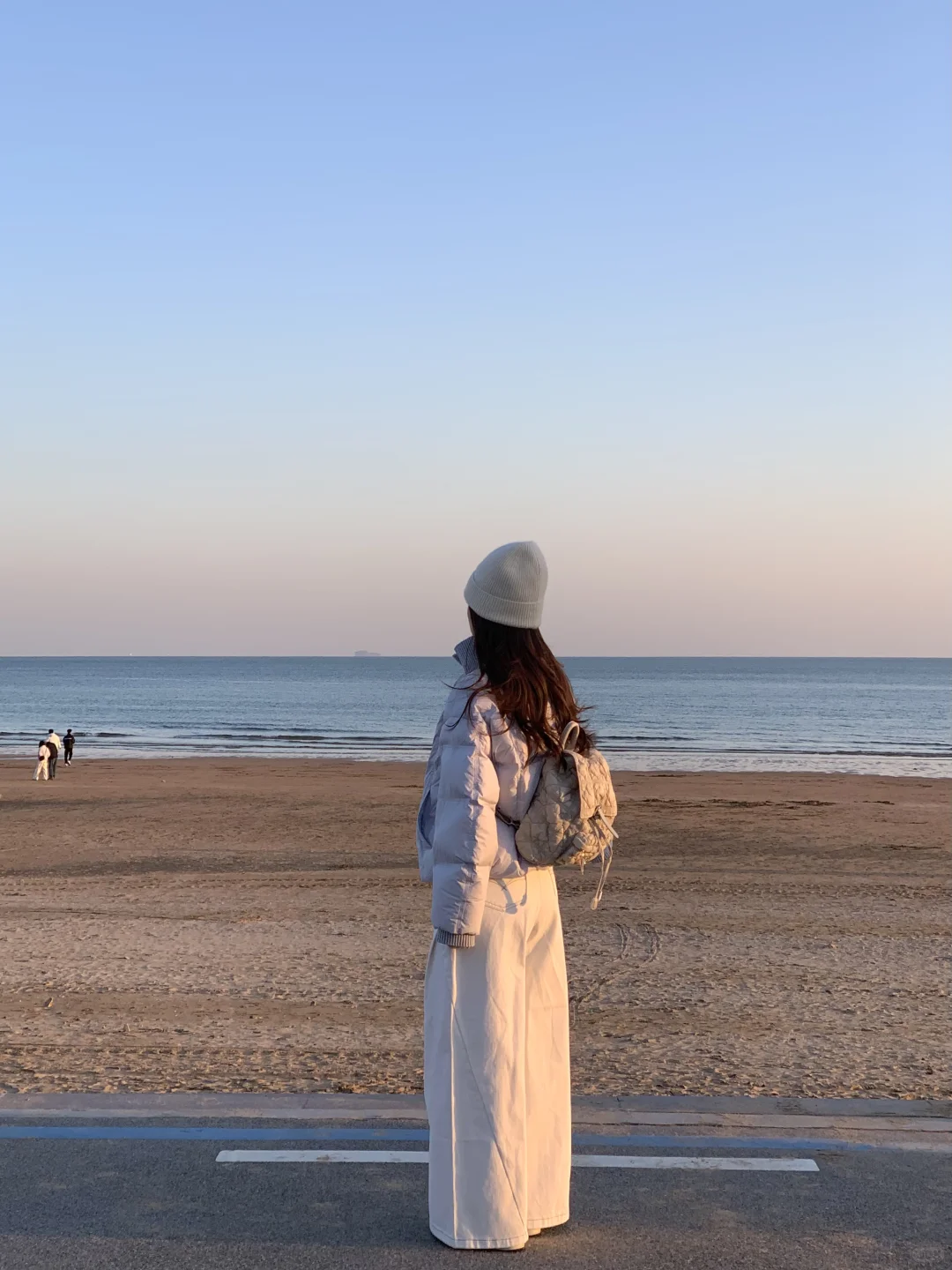 冬天的海边真的好适合松弛感穿搭、好舒服