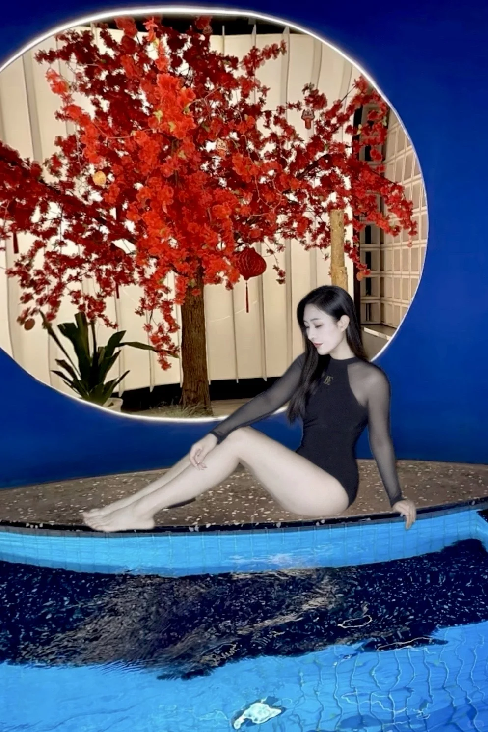 是泳衣也是高级感战袍！