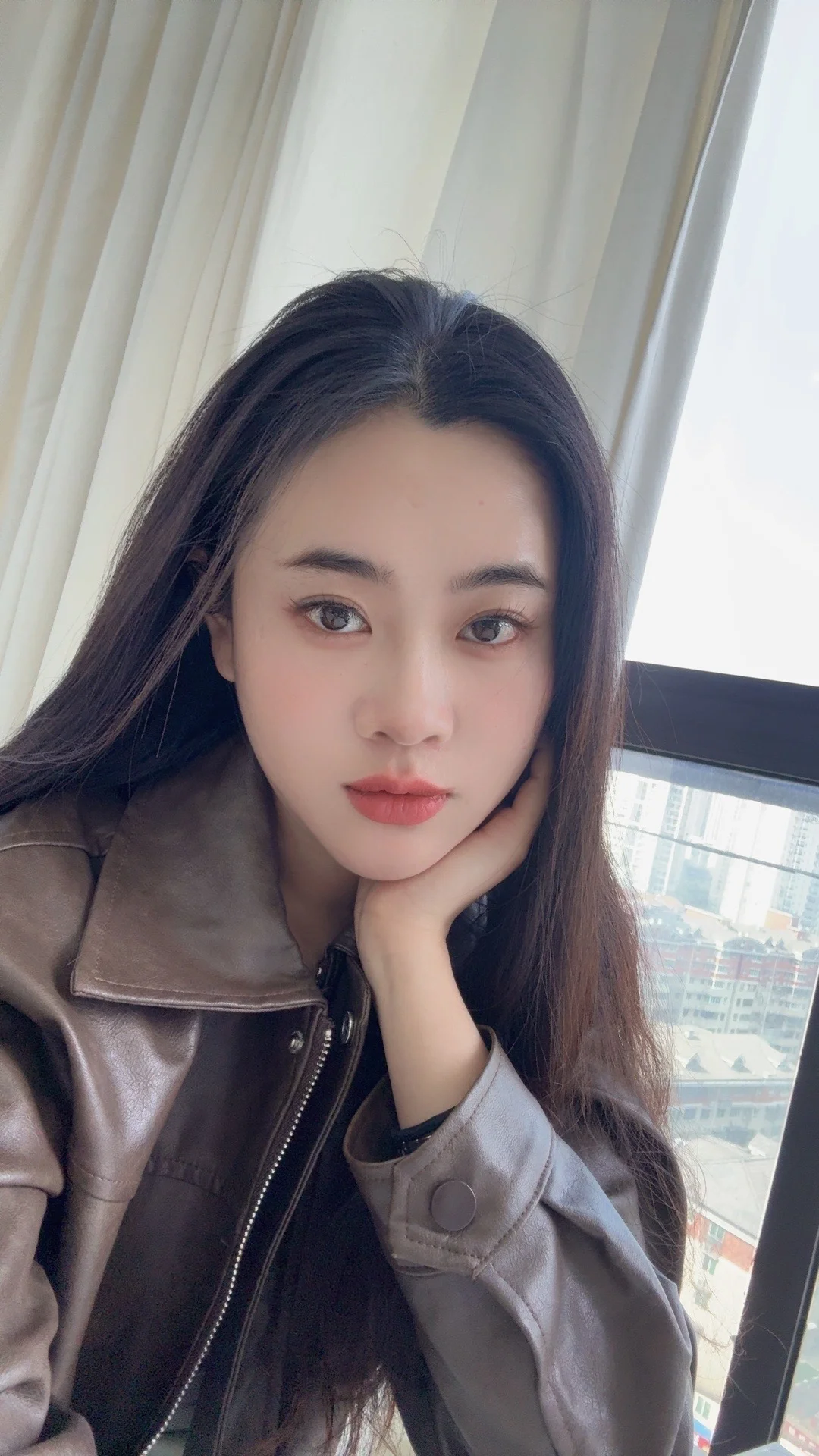 35岁美容院小老板，这个状态算不算合格呢