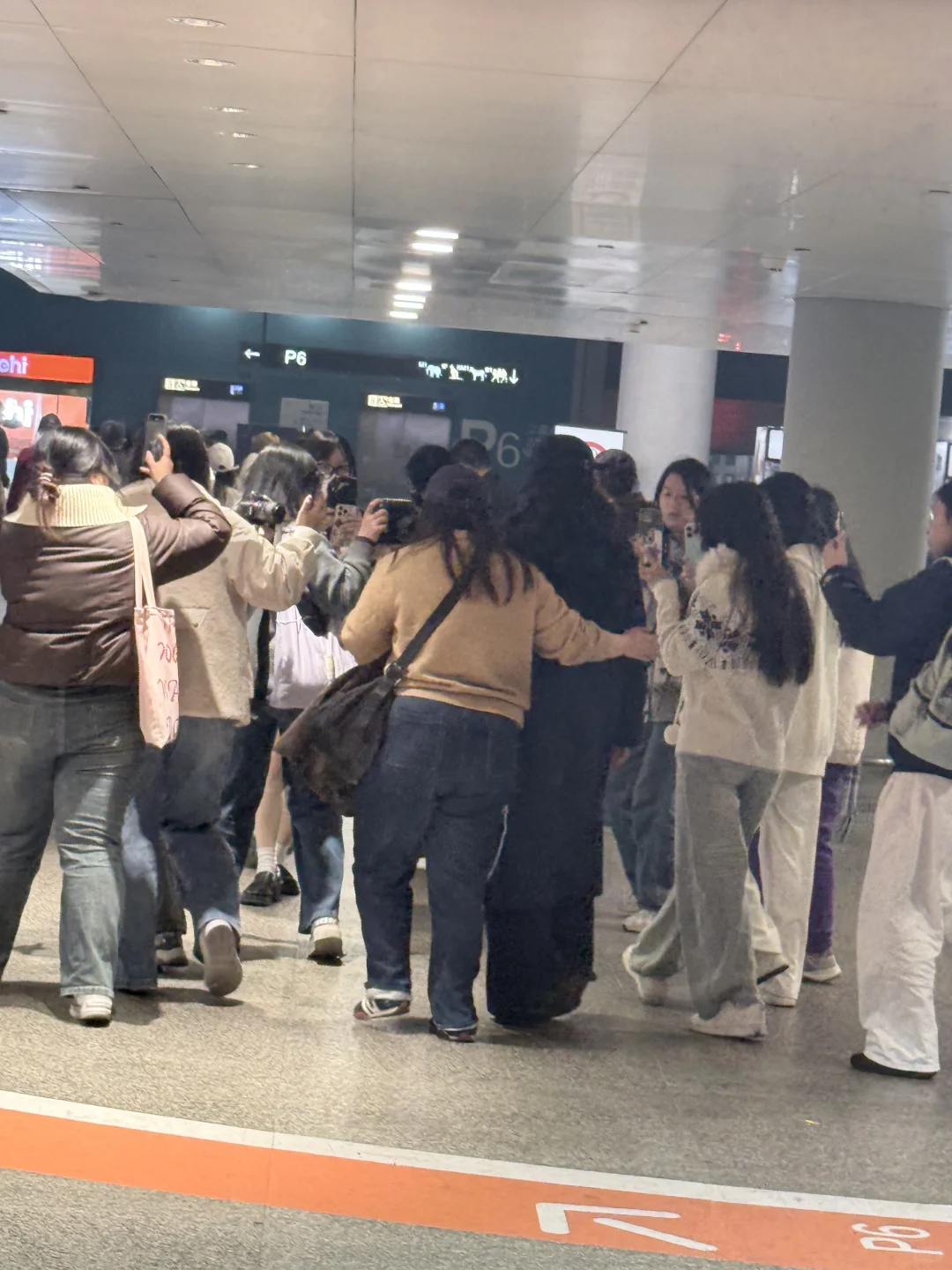 11月22日晚十一点这是哪个女明星