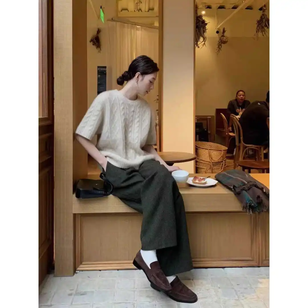 春秋新款马海毛短袖针织复古麻花毛衣小众高