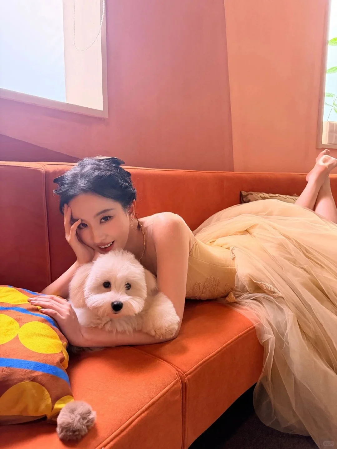 仙女姐姐的俏皮小脚丫