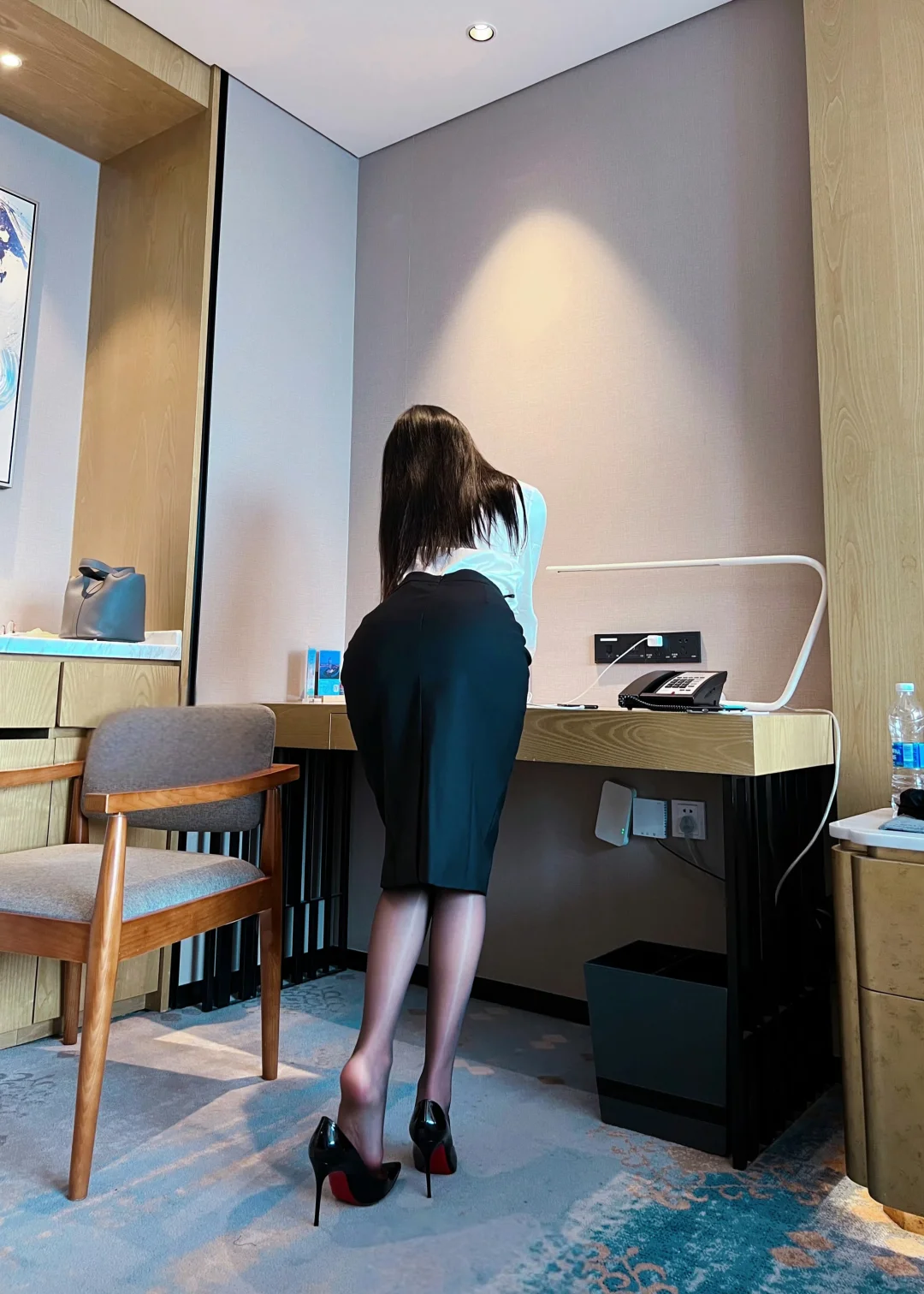 晒晒jiojio、丝袜、高跟鞋👠