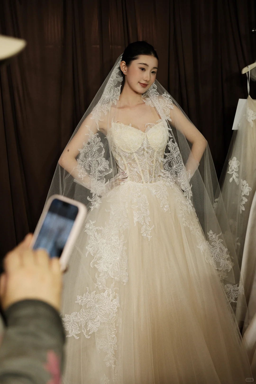 𝐋𝐈𝐍 𝐒𝐎𝐍𝐆 温柔复古蕾丝~