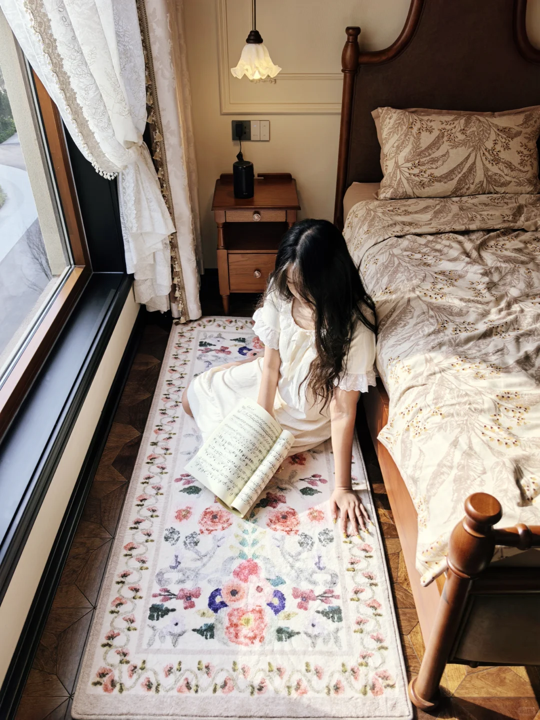 🏡卧室的“复古开关”：独居女孩的幸福感