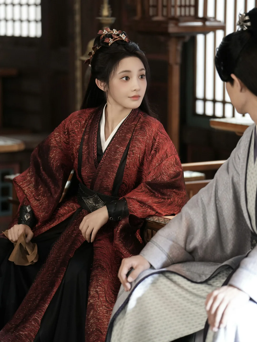 『凤凰台上』彭小苒妆造盘点