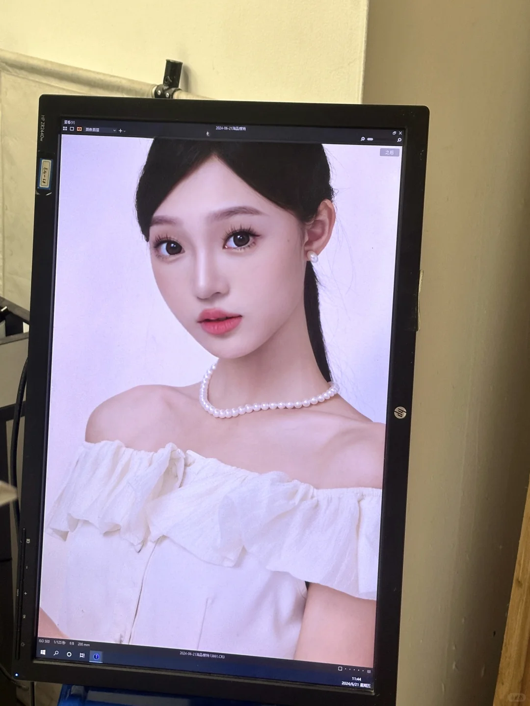 日入四位数的平面模特如何入行