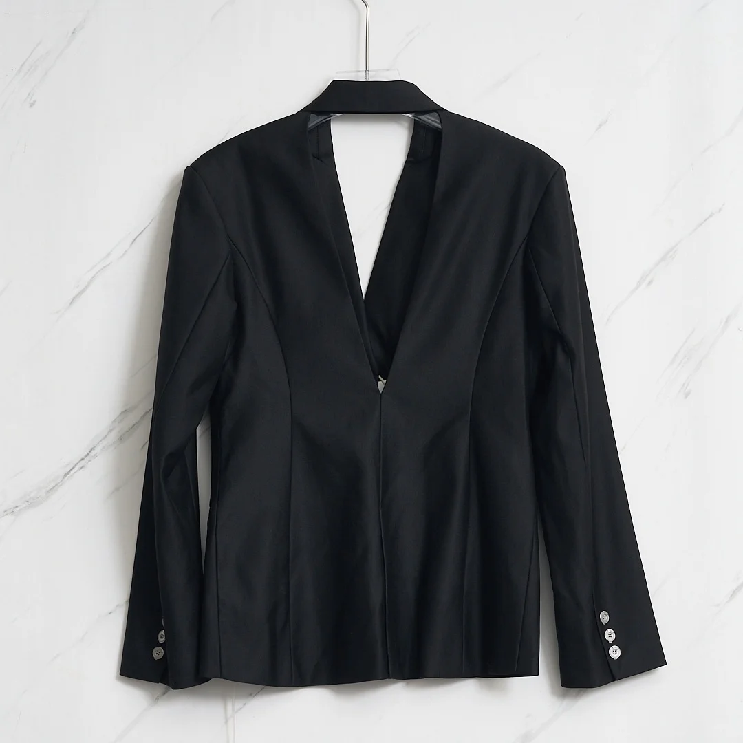 6️⃣9️⃣9️⃣C2H4女士露背设计感西服