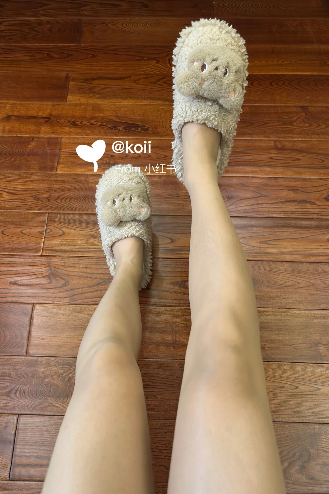 丝袜+毛绒拖 😌宅家舒适感王炸组合