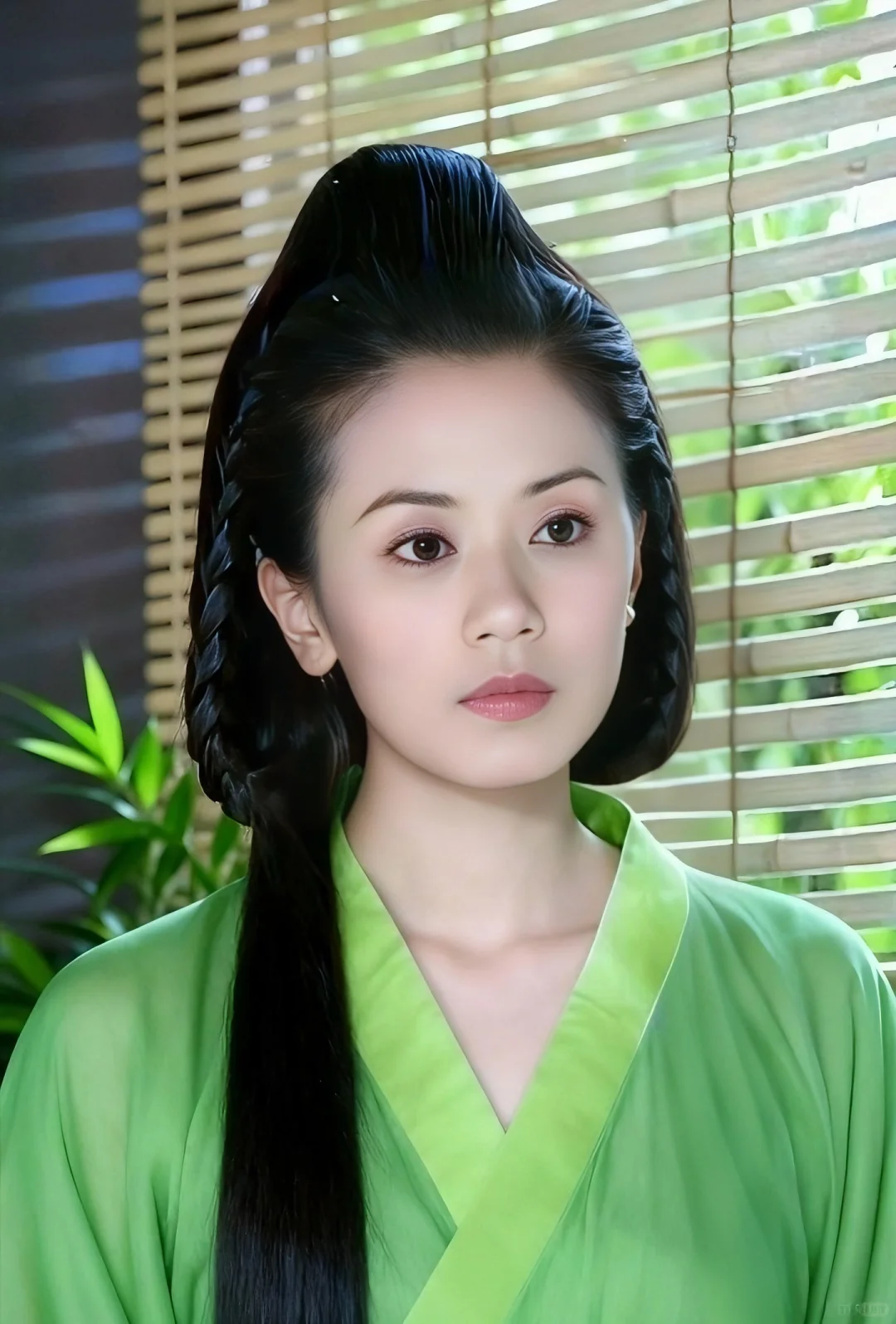 缇萦的妆造到底差在哪里，有谁知道