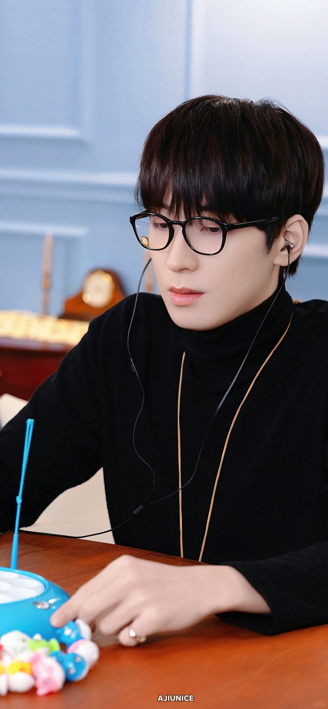 【自修SVT高清手机壁纸-69】